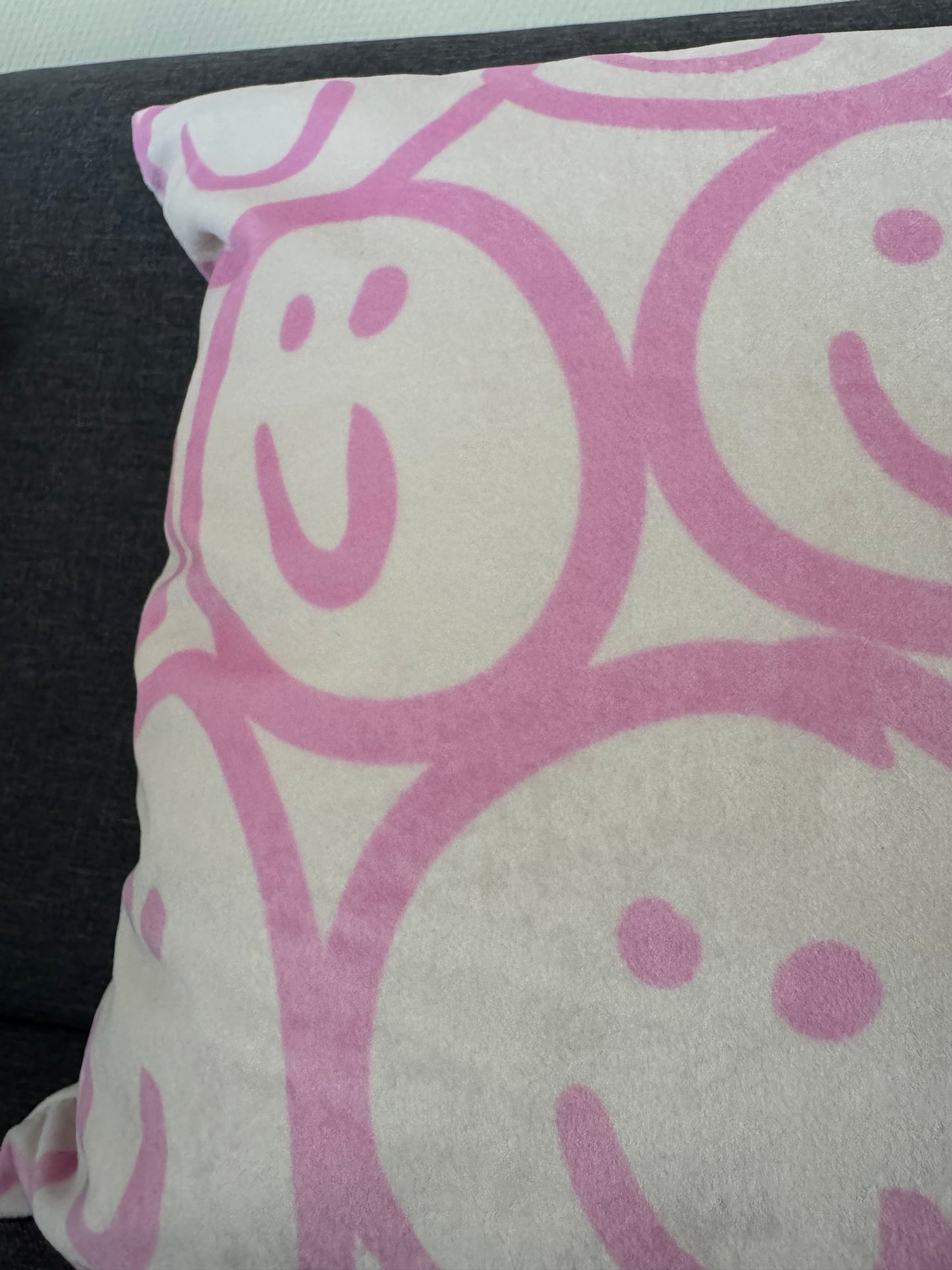 SMILE KUSSEN
